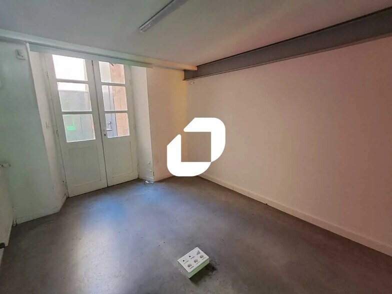 Bureau dans Bordeaux à louer - Photo intérieure – Image 3 sur 9