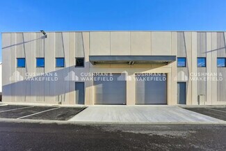 Plus de détails pour 291 Chemin Des Pinchinades, Les Pennes-Mirabeau - Local d’activités à vendre