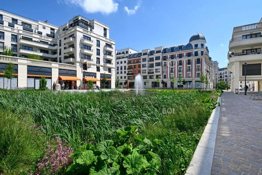 411 Avenue Du Général De Gaulle, Clamart à louer - Photo de l’immeuble – Image 3 sur 8
