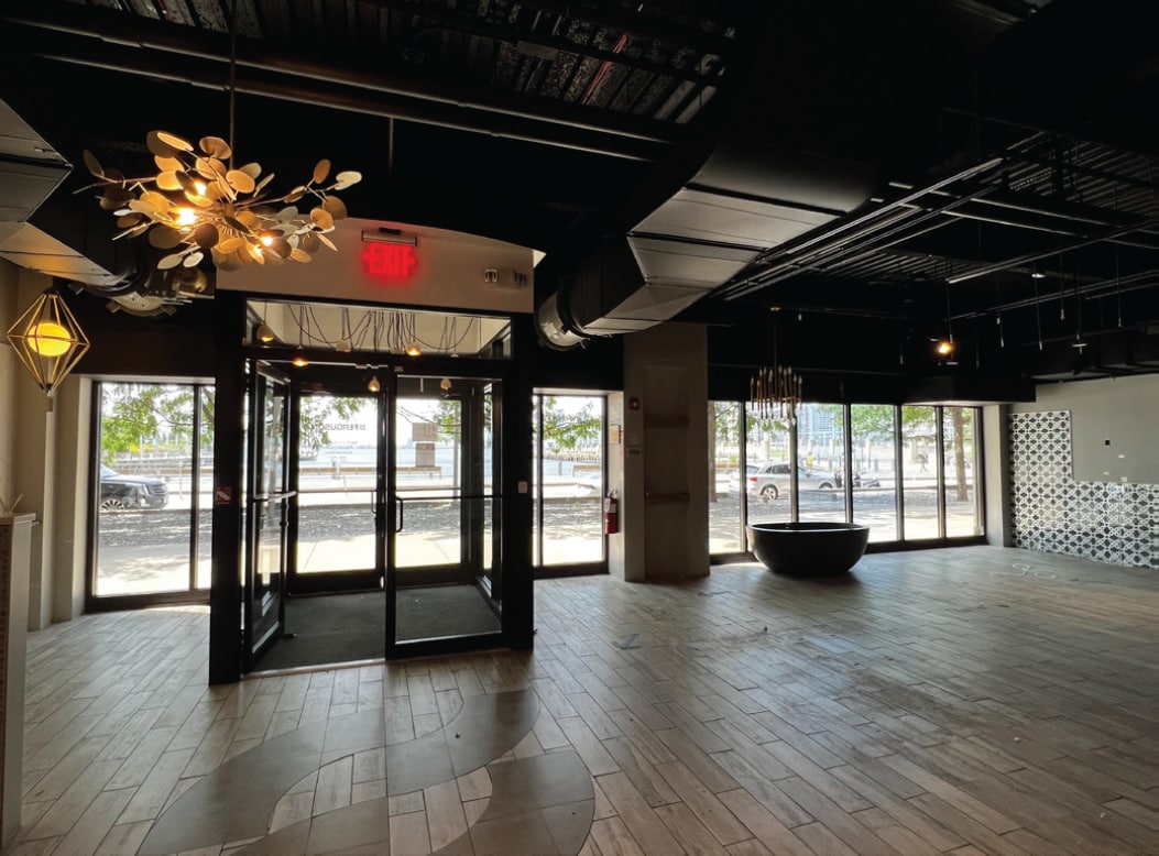 360 Furman St, Brooklyn, NY à louer Photo intérieure– Image 1 sur 7