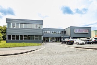 Plus de détails pour Aston Ln N, Runcorn - Coworking à louer