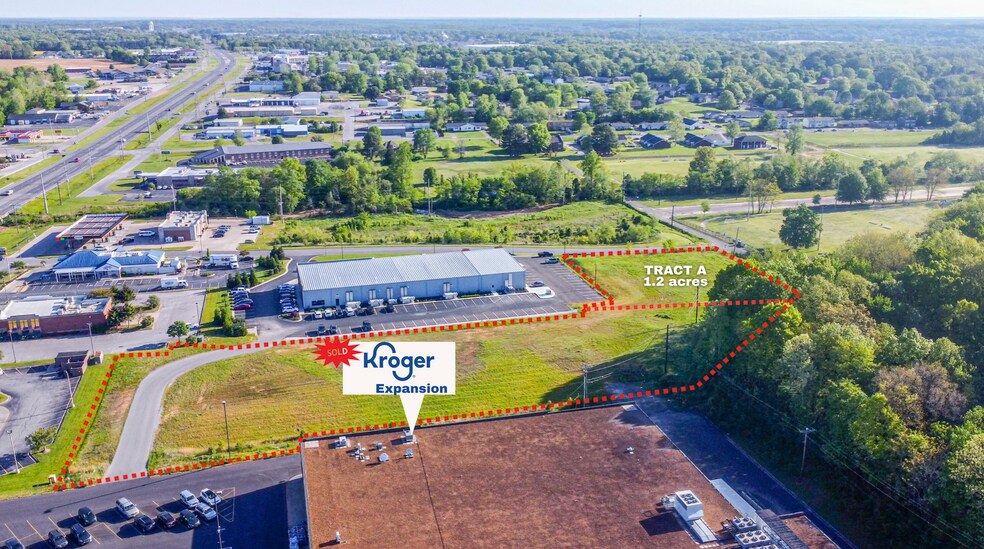 000 Keepers Way, Murray, KY à vendre - Photo de l’immeuble – Image 3 sur 17