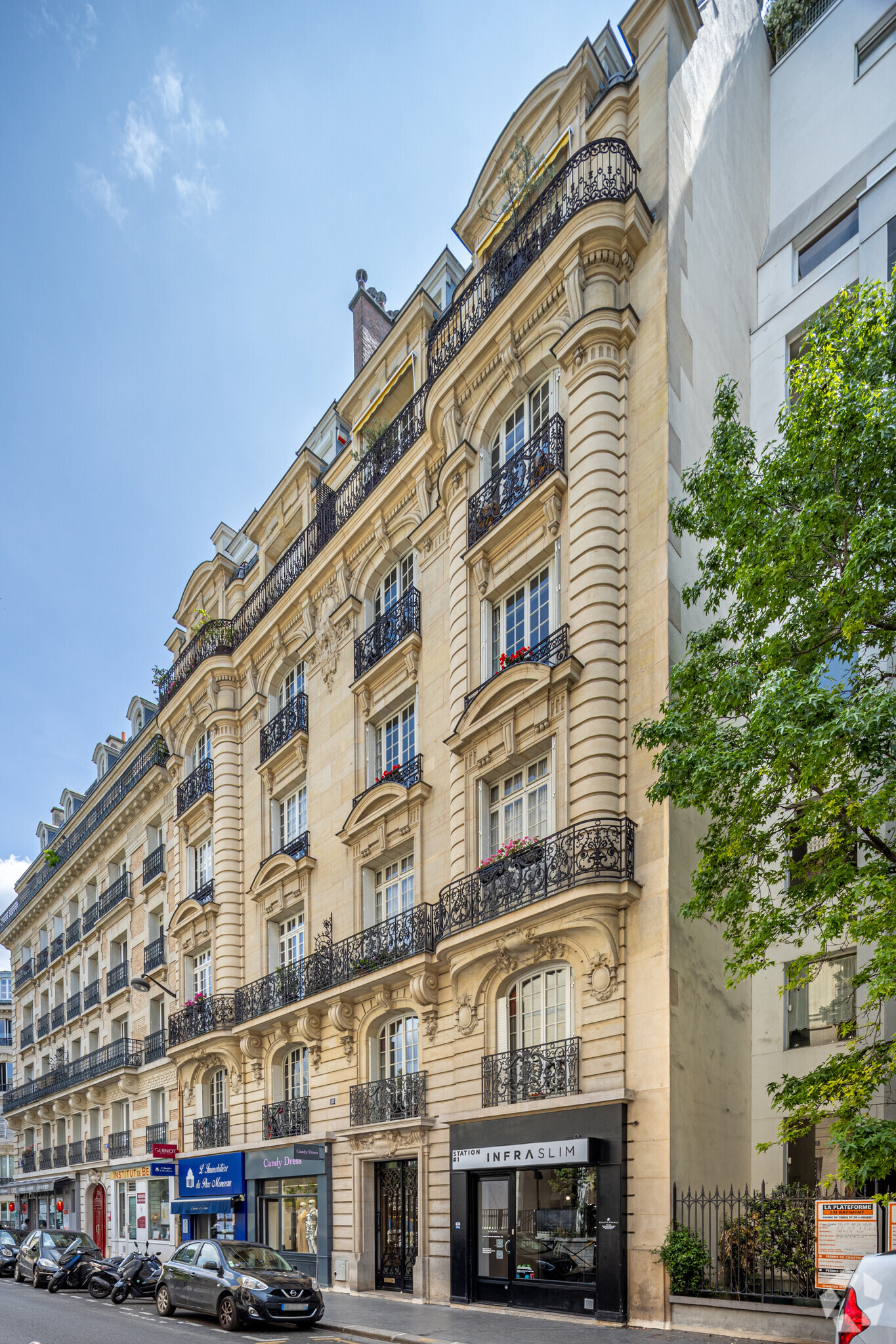 Rue Pierre Demours, Paris à louer Photo principale– Image 1 sur 6