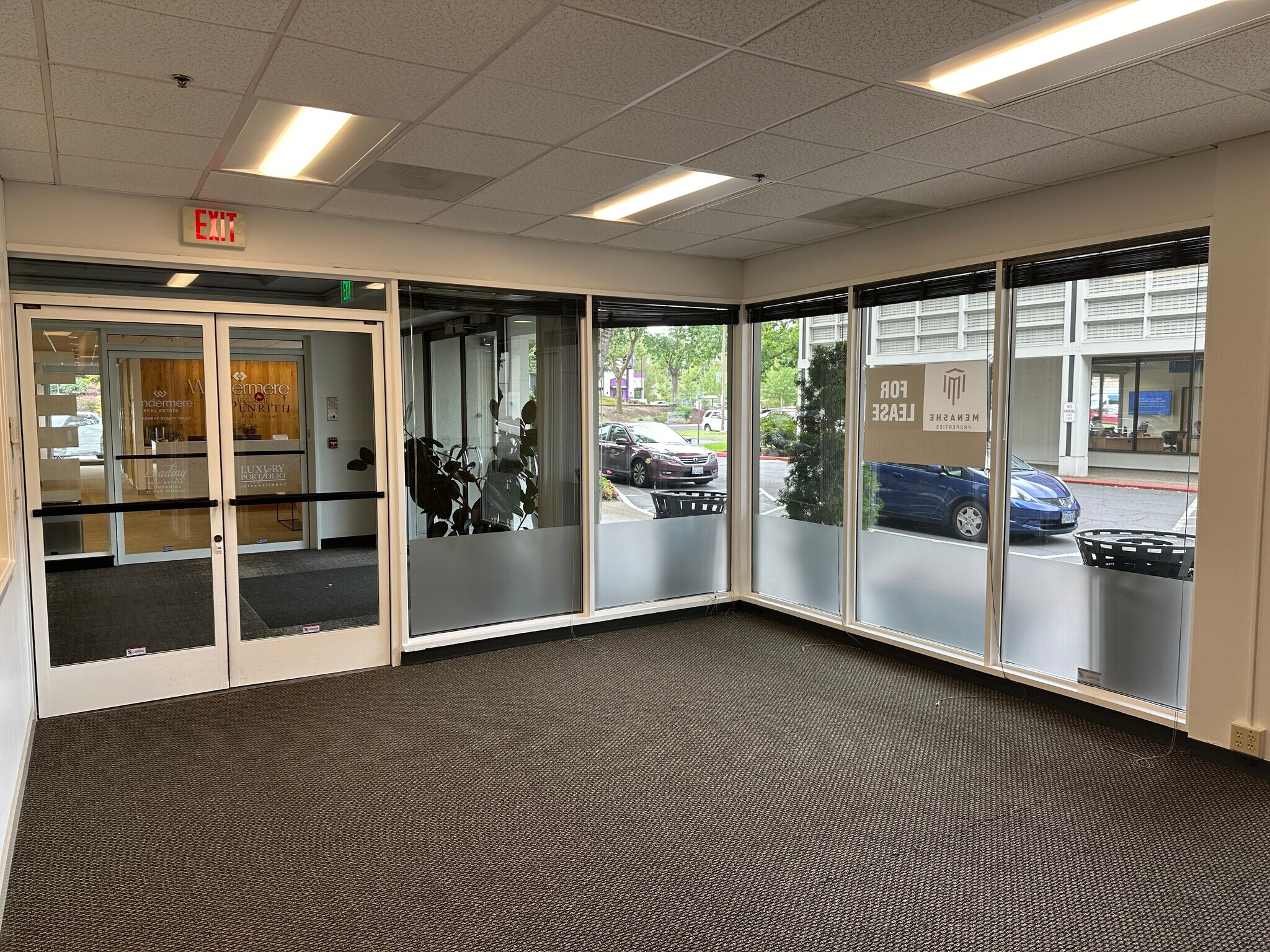 6443 SW Beaverton Hillsdale Hwy, Portland, OR à louer Photo intérieure– Image 1 sur 4