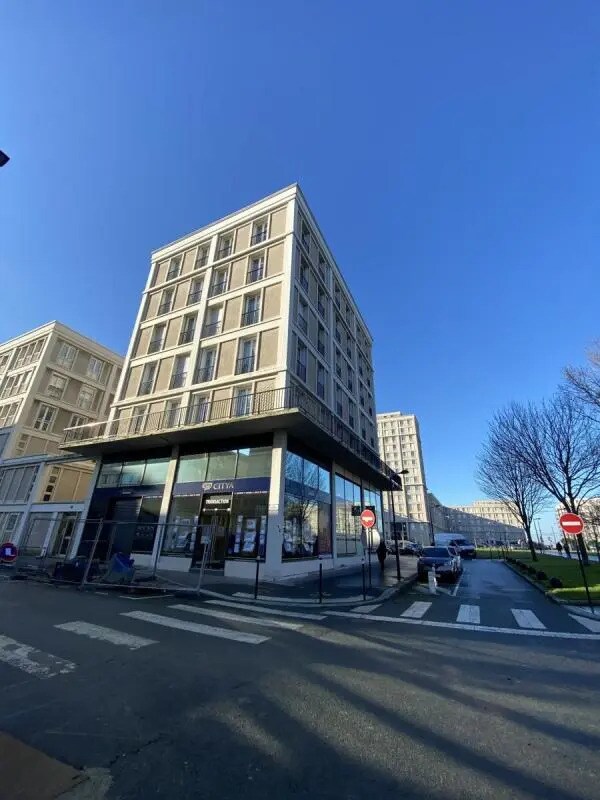 Plus de détails pour Local commercial à louer