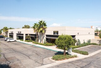 Plus de détails pour 1765-1795 Orange Tree Ln, Redlands, CA - Bureau/Local commercial à louer