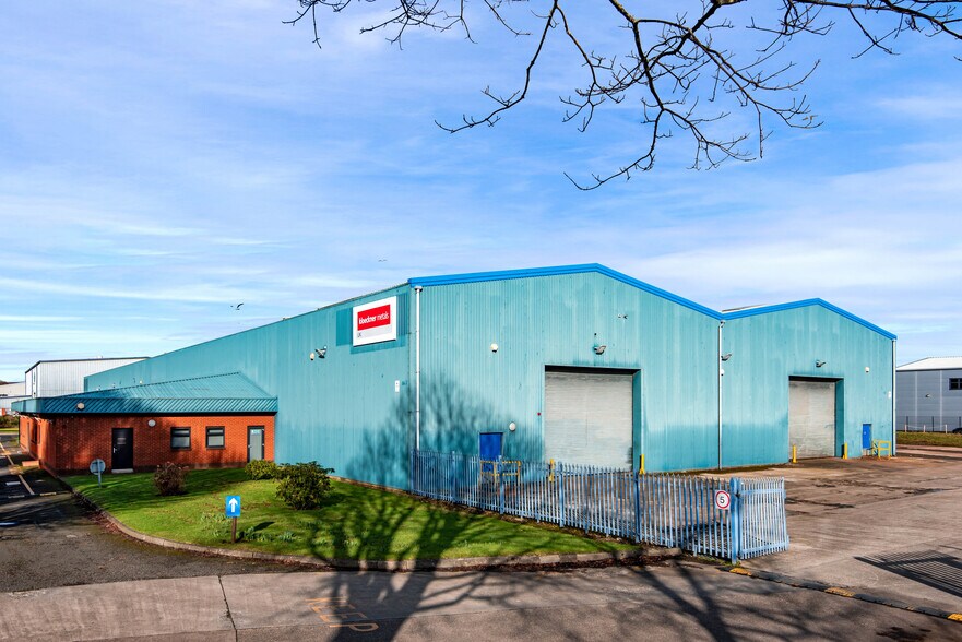 24 South Gyle Cres, Edinburgh à louer - Photo de l’immeuble – Image 2 sur 6