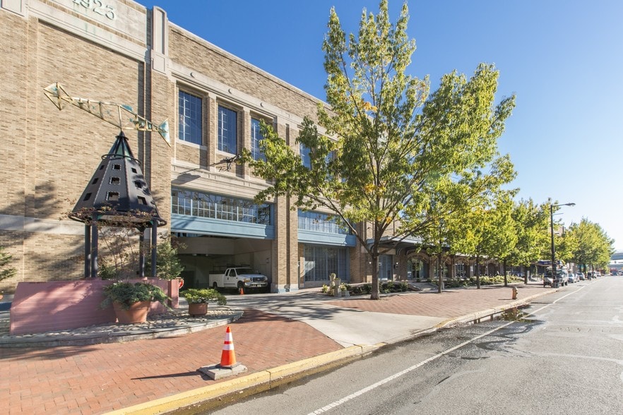 3-7 N Christopher Columbus Blvd, Philadelphia, PA à louer - Photo de l’immeuble – Image 3 sur 22