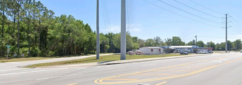 261 S State Road 415, Osteen, FL à louer - Photo de l’immeuble – Image 3 sur 3