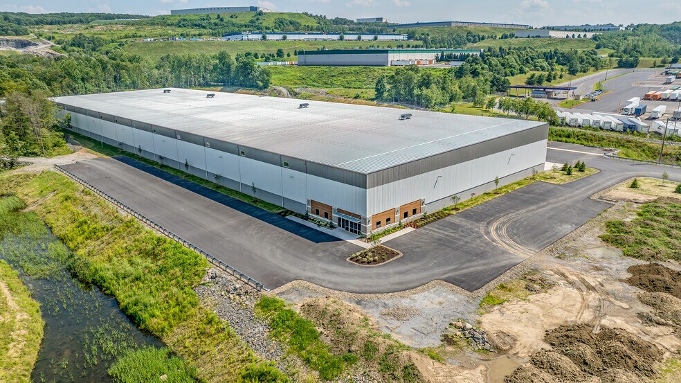 525 Research, Pittston Township, PA à louer - Aérien – Image 2 sur 5