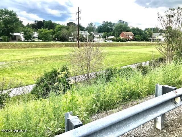 1604 Dewey Ave, Williamsport, PA à vendre - Photo principale – Image 1 sur 4