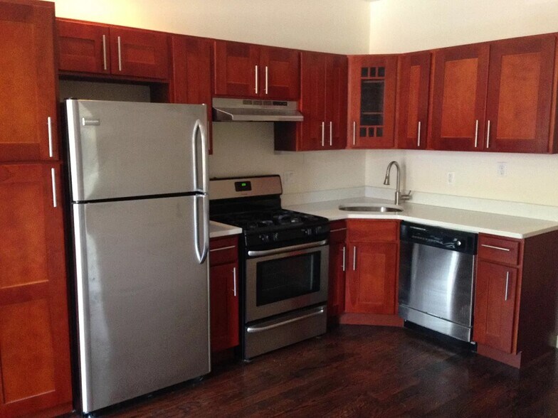 347 Myrtle Ave, Brooklyn, NY à vendre - Photo intérieure – Image 2 sur 10