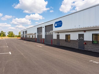 Plus de détails pour 688 SW Veterans Way, Redmond, OR - Industriel/Logistique à louer
