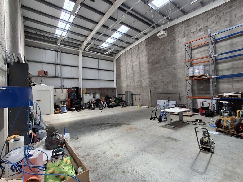6B Dryden Rd, Loanhead à louer - Photo de l’immeuble – Image 3 sur 3