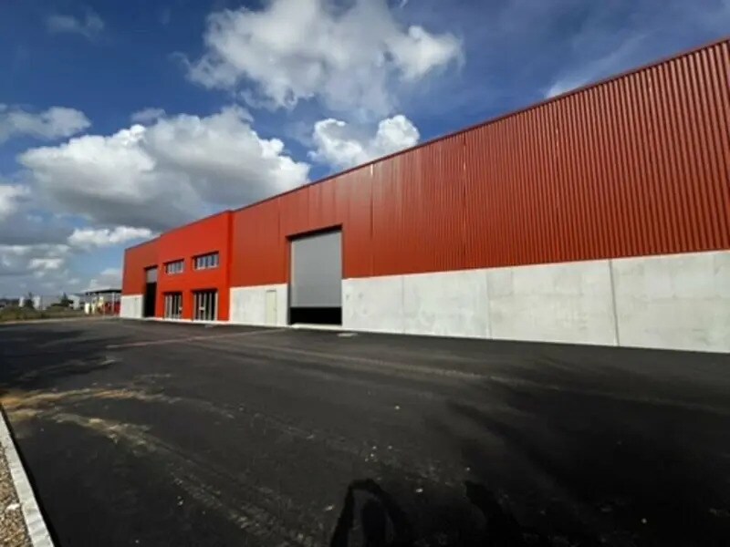 Industriel/Logistique dans Beauvais à louer Photo de l’immeuble– Image 1 sur 8