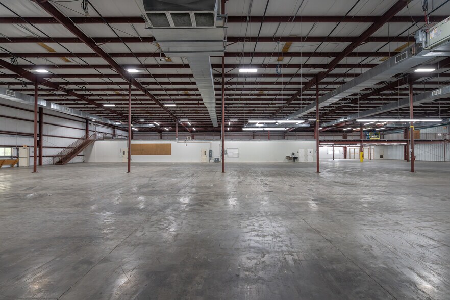 8801 Corporate Square Ct, Jacksonville, FL à louer - Photo de l’immeuble – Image 3 sur 31