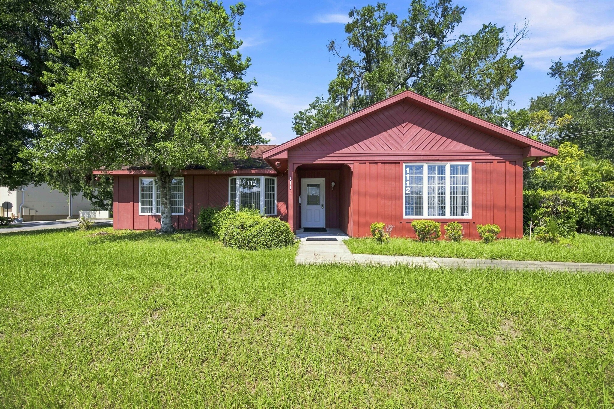 1112 NE 36th Ave, Ocala, FL à vendre Photo de l’immeuble– Image 1 sur 32
