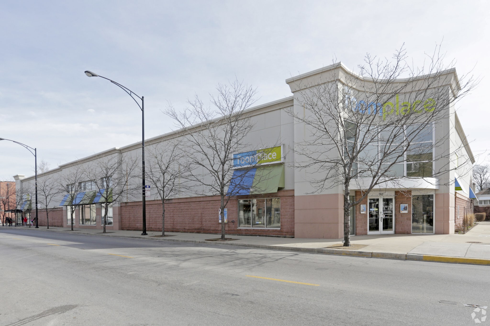 2525 N Harlem Ave, Elmwood Park, IL à louer Photo principale– Image 1 sur 10