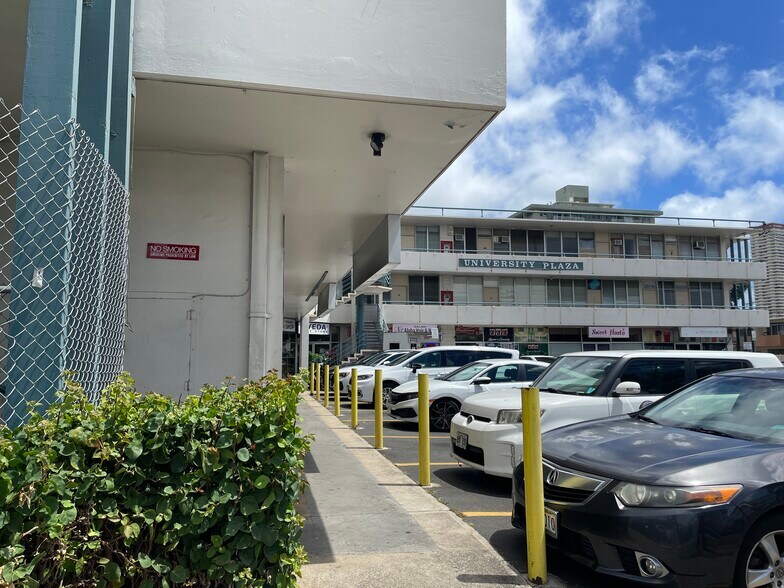 931 University Ave, Honolulu, HI à vendre - Photo de l’immeuble – Image 3 sur 22