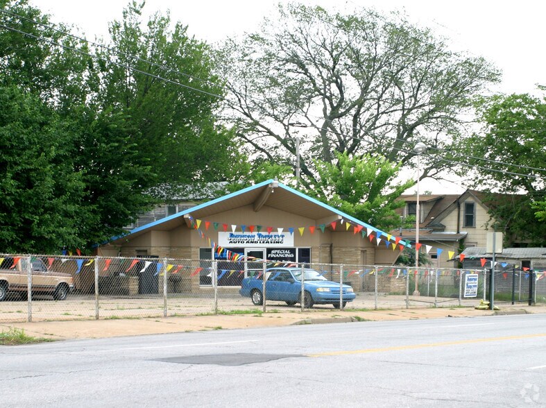 209 S Peoria Ave, Tulsa, OK à louer - Photo de l’immeuble – Image 2 sur 2