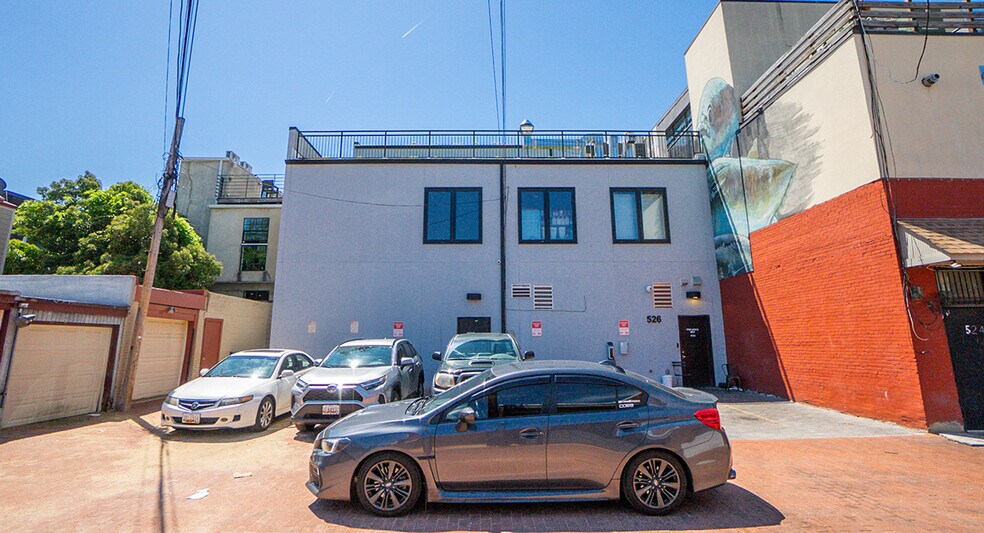 526-528 8th St SE, Washington, DC à vendre - Photo de l’immeuble – Image 3 sur 7