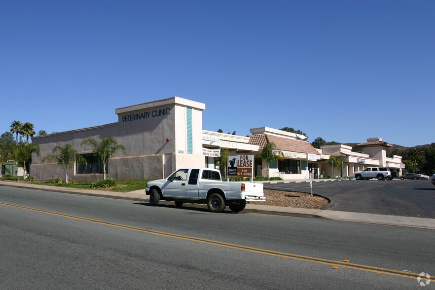 12930 Campo Rd, Jamul, CA à louer - Photo de l’immeuble – Image 2 sur 12