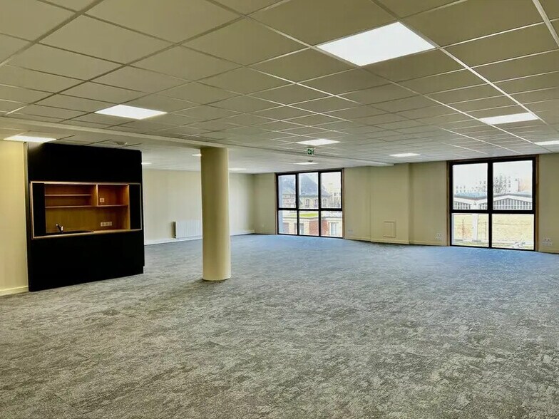 Bureau dans Le Havre à vendre - Photo intérieure – Image 2 sur 3