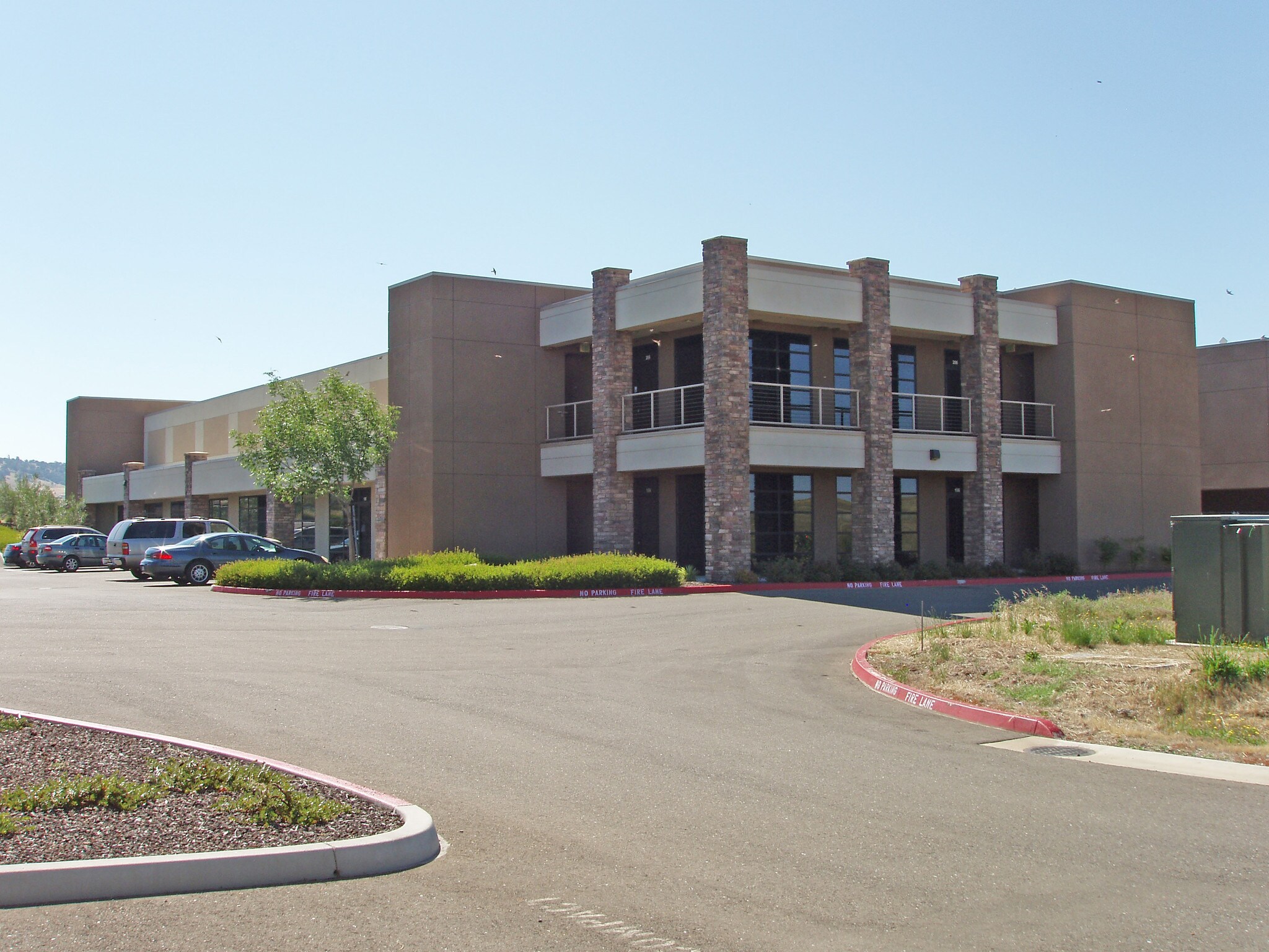 4659 Golden Foothill Pky, El Dorado Hills, CA à vendre Photo principale– Image 1 sur 13