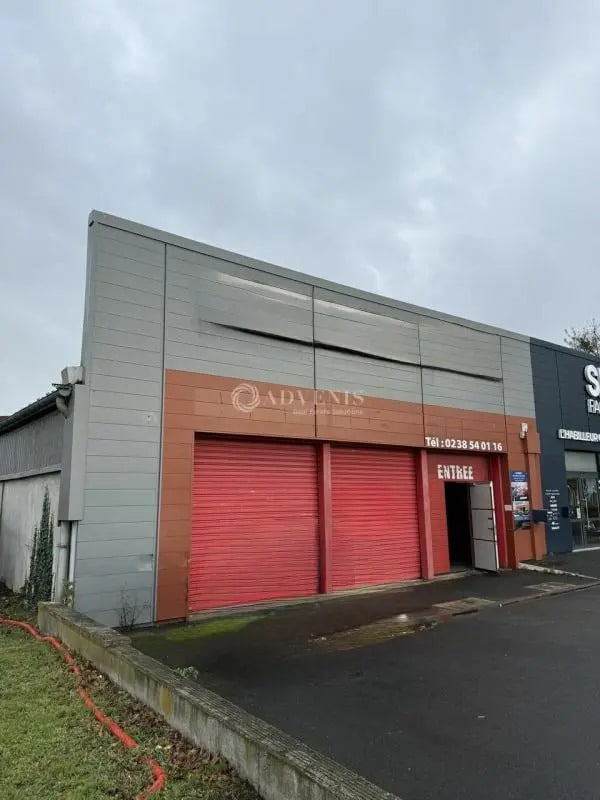 Local commercial dans Saran à louer Photo de l’immeuble– Image 1 sur 8