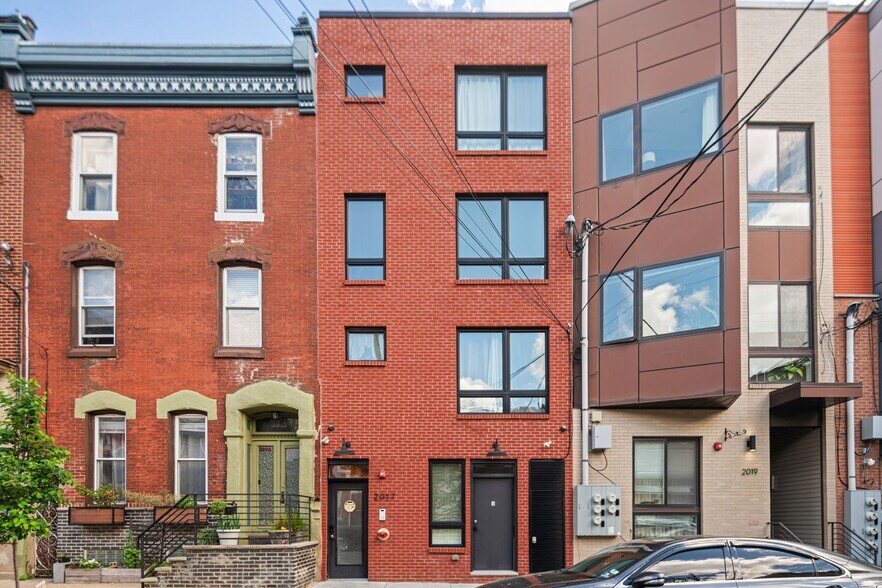 2017 E Susquehanna Ave, Philadelphia, PA à vendre - Photo principale – Image 1 sur 22