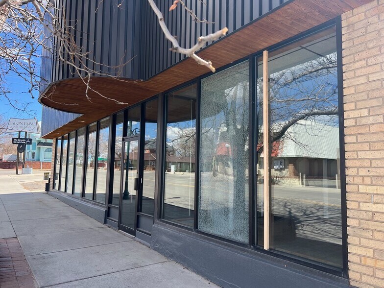 731 E 2nd St, Casper, WY à louer - Photo de l’immeuble – Image 1 sur 15