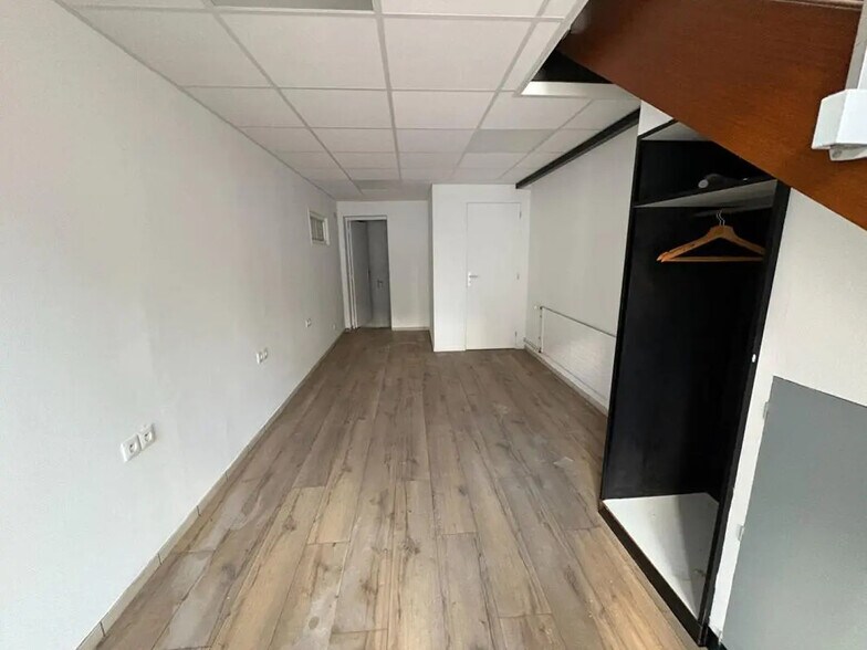 Local commercial dans Bolbec à louer - Photo de l’immeuble – Image 2 sur 8