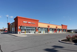 Plus de détails pour 21800-21880 Towne Center Dr, Watertown, NY - Local commercial à louer