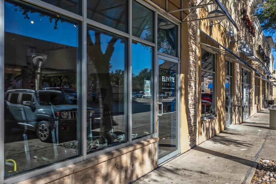 13410 Preston Rd, Dallas, TX à louer - Photo de l’immeuble – Image 2 sur 2