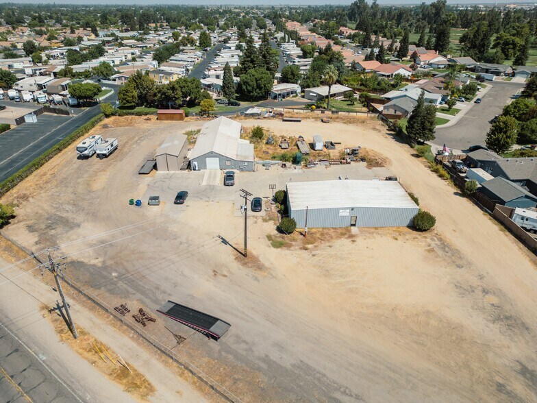 901 E Broadway Ave, Atwater, CA à vendre - Photo de l’immeuble – Image 2 sur 38