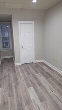 3937-3965 Holcomb Bridge Rd, Peachtree Corners, GA à louer - Vidéo sur l’annonce professionnelle