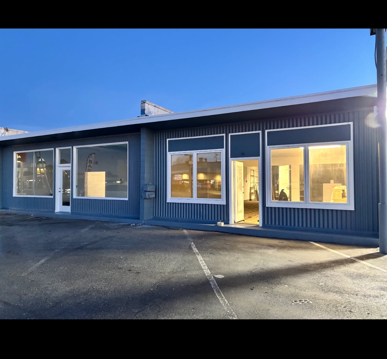 3503 W Clearwater Ave, Kennewick, WA à vendre Photo principale– Image 1 sur 7