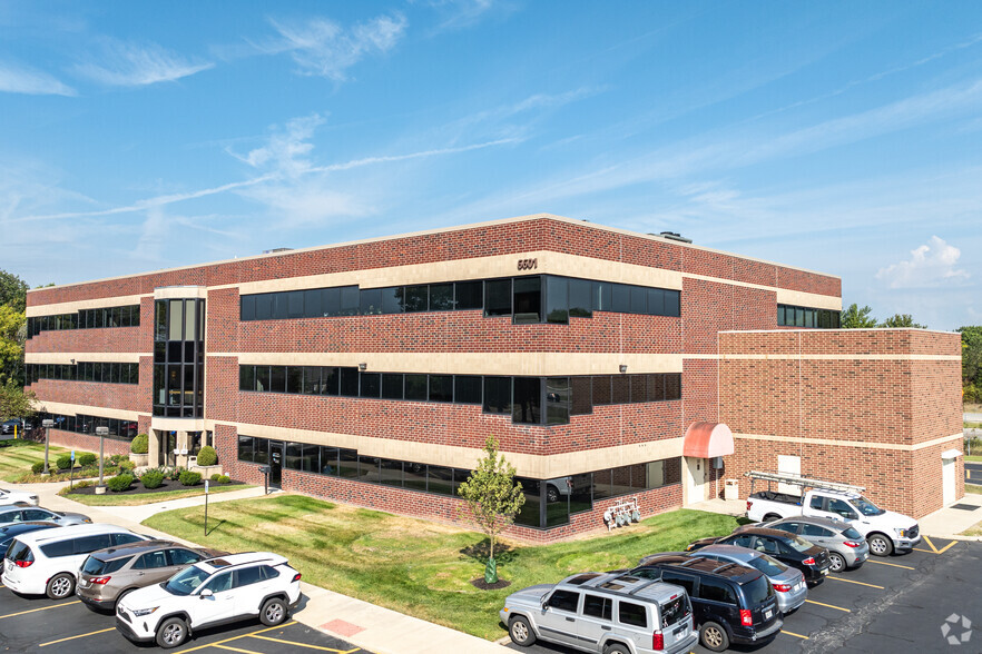 6601 Centerville Business Pky, Centerville, OH à louer - Photo de l’immeuble – Image 3 sur 10