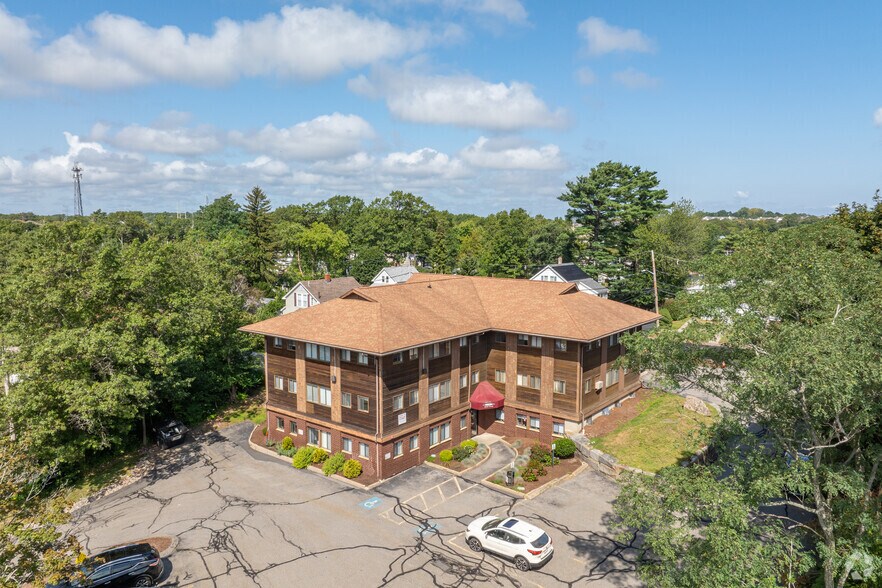 210 Winter St, Weymouth, MA à louer - Photo de l’immeuble – Image 3 sur 5