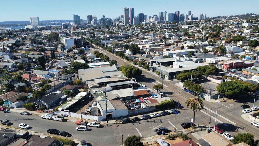 2699 Commercial St, San Diego, CA à vendre - Photo de l’immeuble – Image 2 sur 2