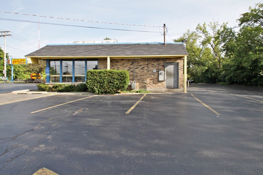 1124 N Milwaukee Ave, Libertyville, IL à louer - Autre – Image 1 sur 34