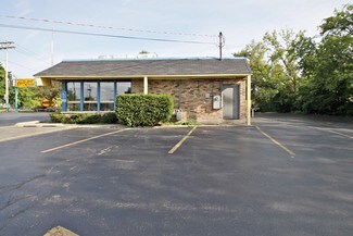 Plus de détails pour 1124 N Milwaukee Ave, Libertyville, IL - Local commercial à louer