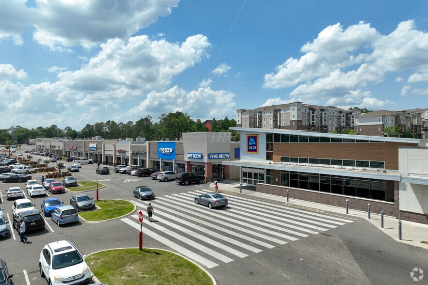 2020 W Pensacola St, Tallahassee, FL à louer - Photo principale – Image 1 sur 17