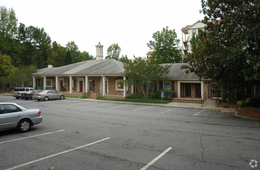 1275 Mcconnell Dr, Decatur, GA à louer - Photo de l’immeuble – Image 1 sur 3