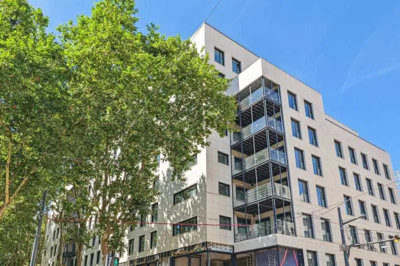 190-194 Rue Garibaldi, Lyon à louer - Photo de l’immeuble – Image 3 sur 19