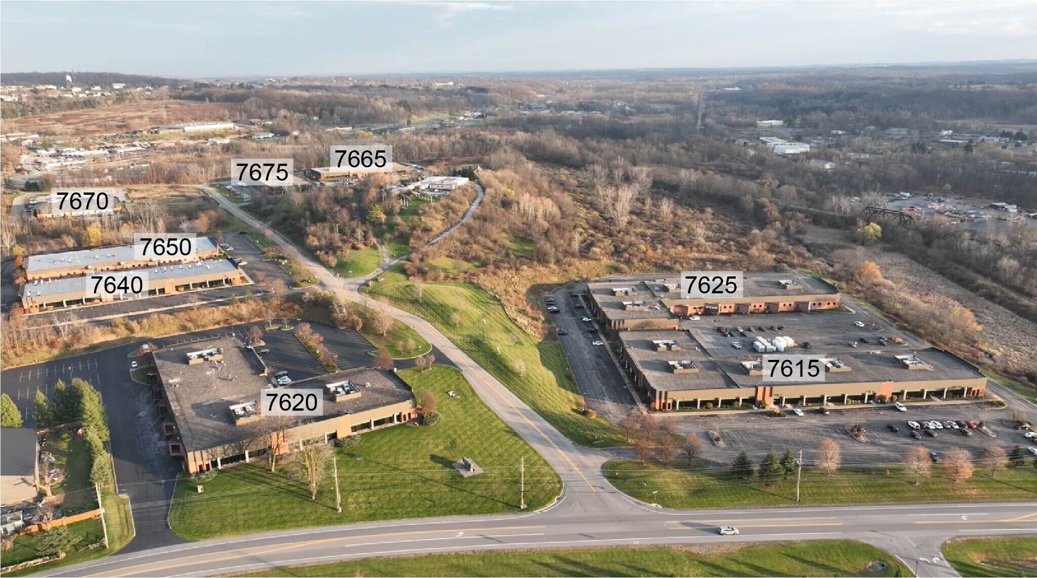 7620 Omnitech Pl, Victor, NY à louer Photo principale– Image 1 sur 15