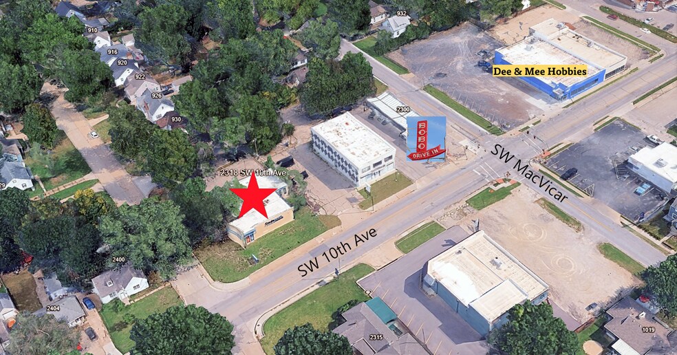 2318 SW 10th, Topeka, KS à vendre - Photo de l’immeuble – Image 2 sur 9