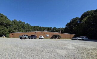 Plus de détails pour 500 W Goldsboro St, Kenly, NC - Industriel/Logistique à vendre