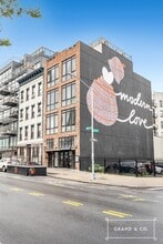 317 Union Ave, Brooklyn, NY à louer Photo de l’immeuble– Image 1 sur 9