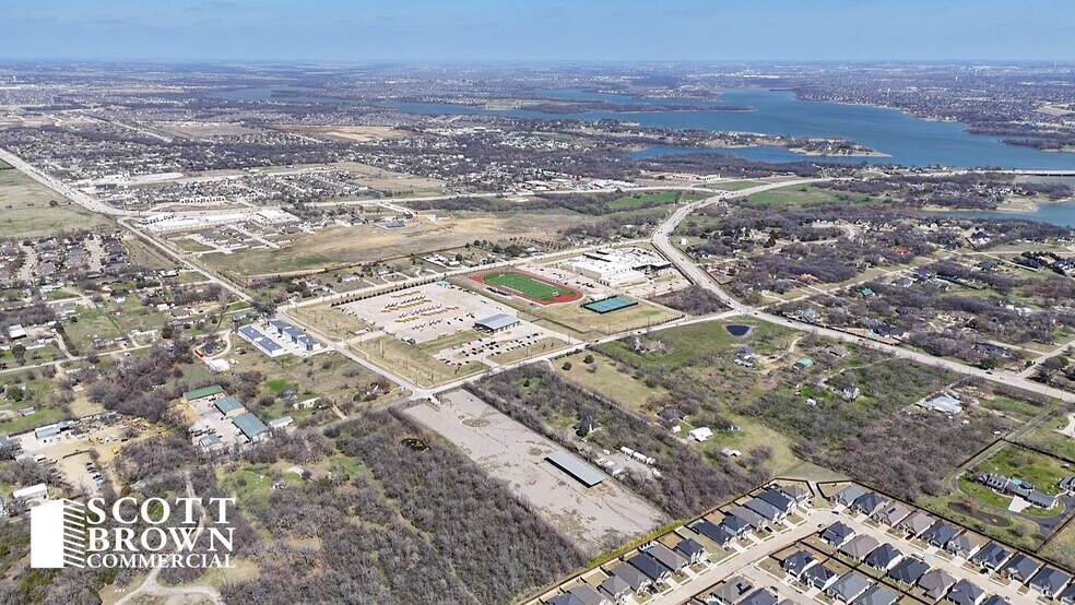 101 W Dickson Ln, Little Elm, TX à louer - Photo de l’immeuble – Image 3 sur 6